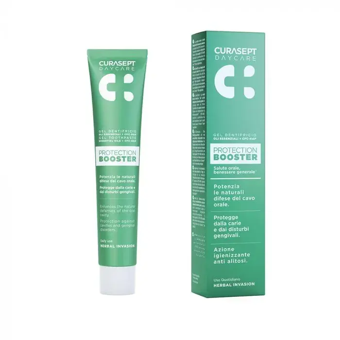 Prémium CURASEPT Daycare Protection Booster fogkrém – herbal invasion (75ml)