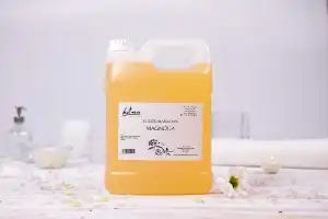 Prémium Masszázsolaj MAGNOLIA 5 L-rel Kanu Professional,...