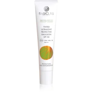BasicLabDermocosmetics Protecticus színezett ultrakönnyed fluid kombinált és zsíros bőrre Ne maradj le